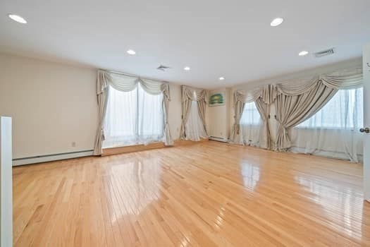 18-20 Madison Ave