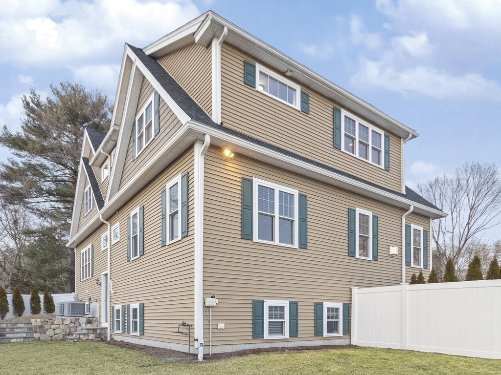 52 Glen Circle