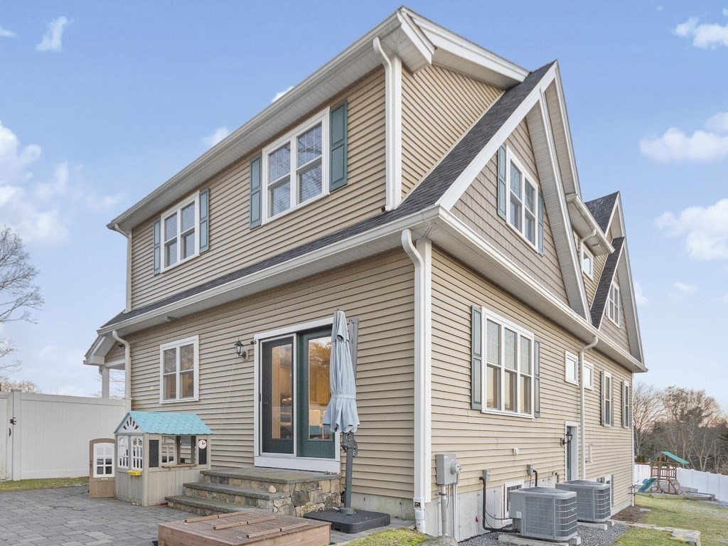 52 Glen Circle