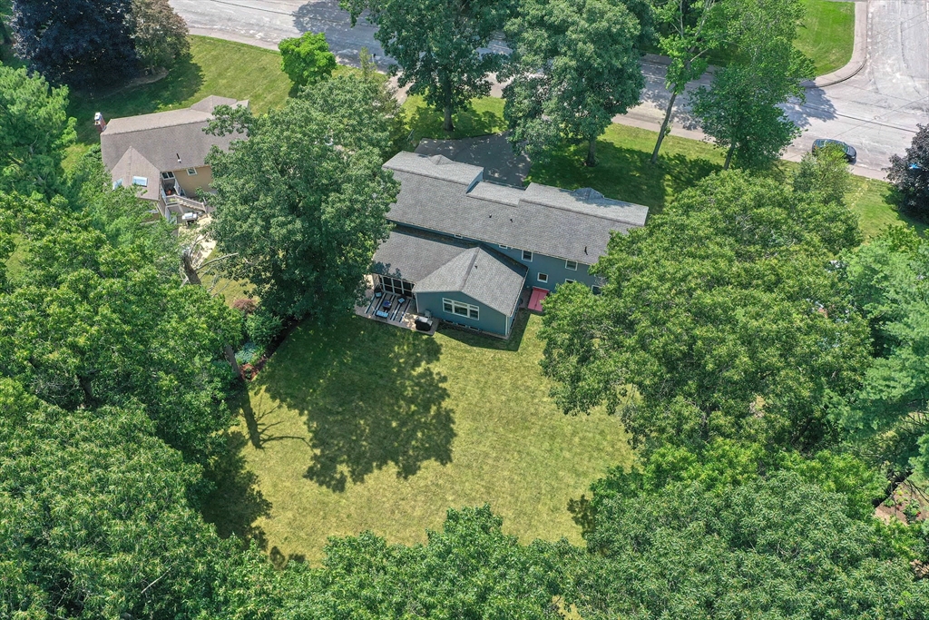 16 Evergreen Way