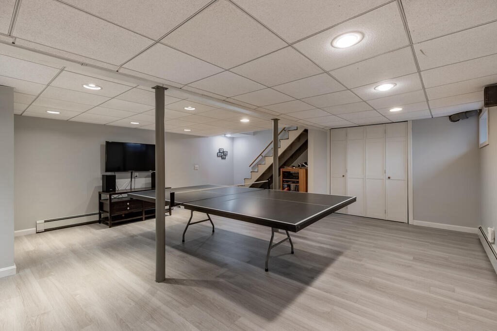 16 Evergreen Way