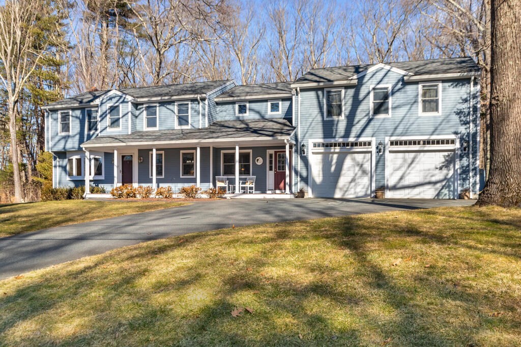 16 Evergreen Way