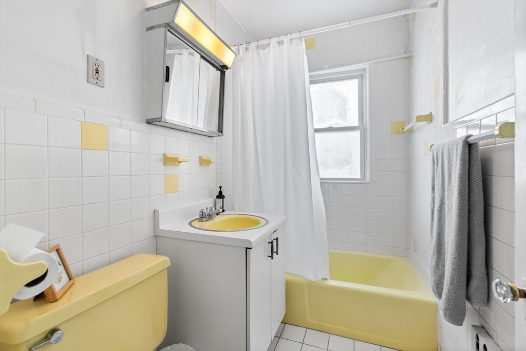 52-54 Rangeley Rd.