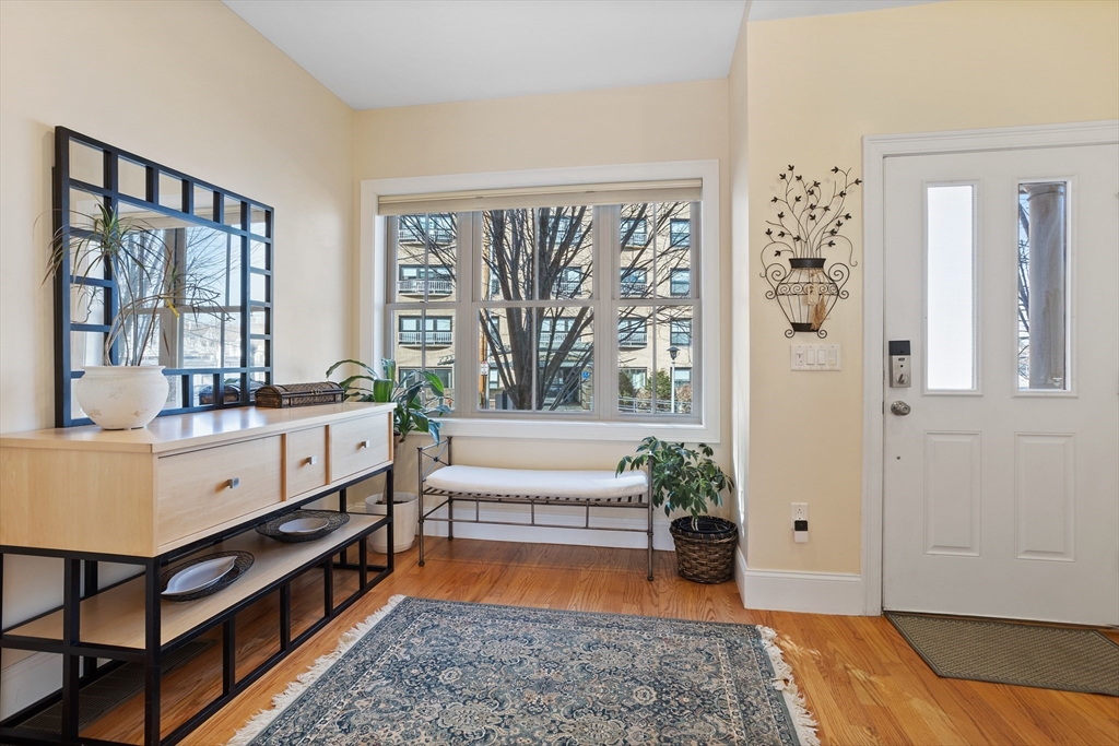 18 Weston Avenue # 2