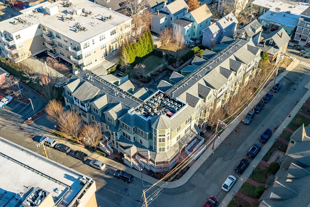 18 Weston Avenue # 2