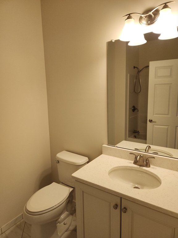 104 Deacon Shattuck Way # 104