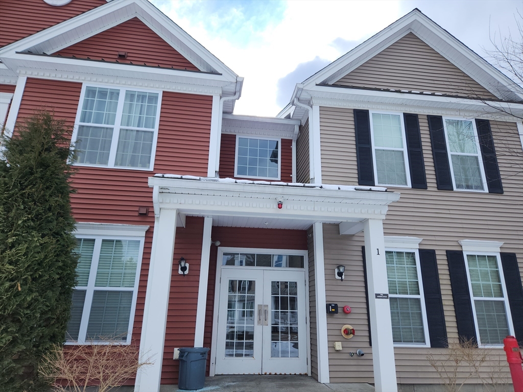 104 Deacon Shattuck Way # 104