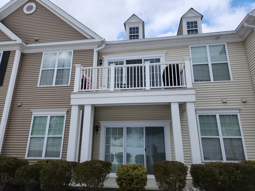 104 Deacon Shattuck Way # 104