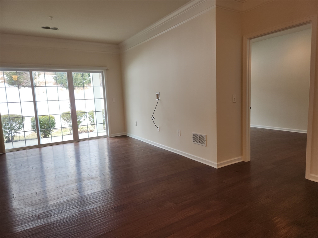 104 Deacon Shattuck Way # 104