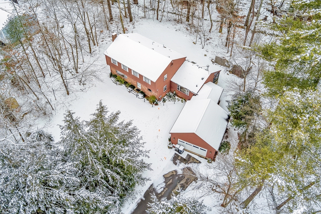 37 Eliot Dr