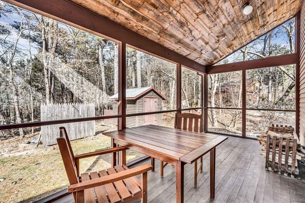 37 Eliot Dr