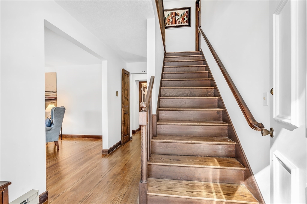 37 Eliot Dr
