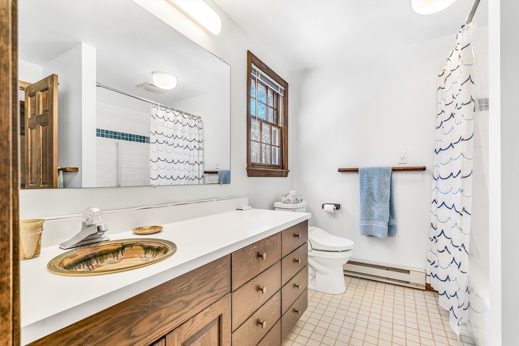 37 Eliot Dr