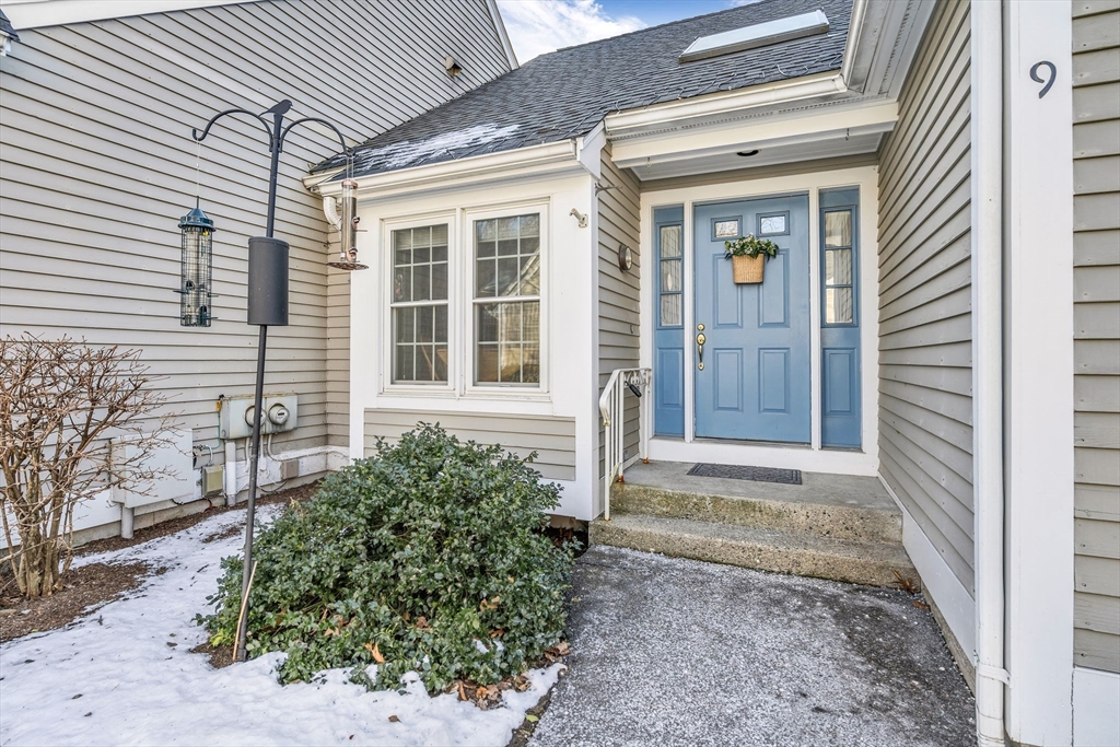 9 Brewster Lane # 9