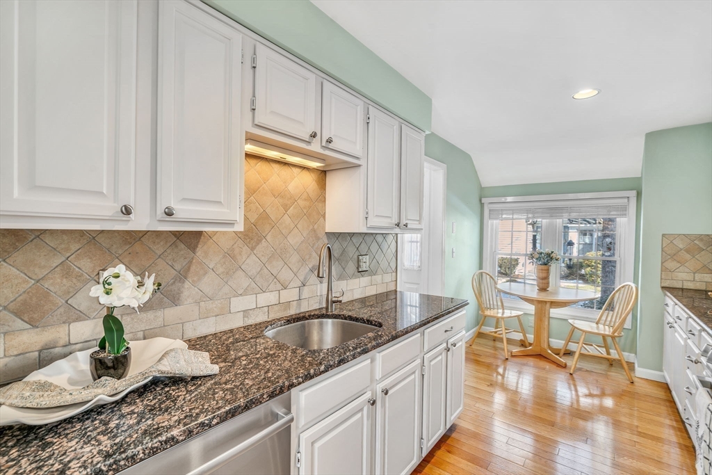 9 Brewster Lane # 9