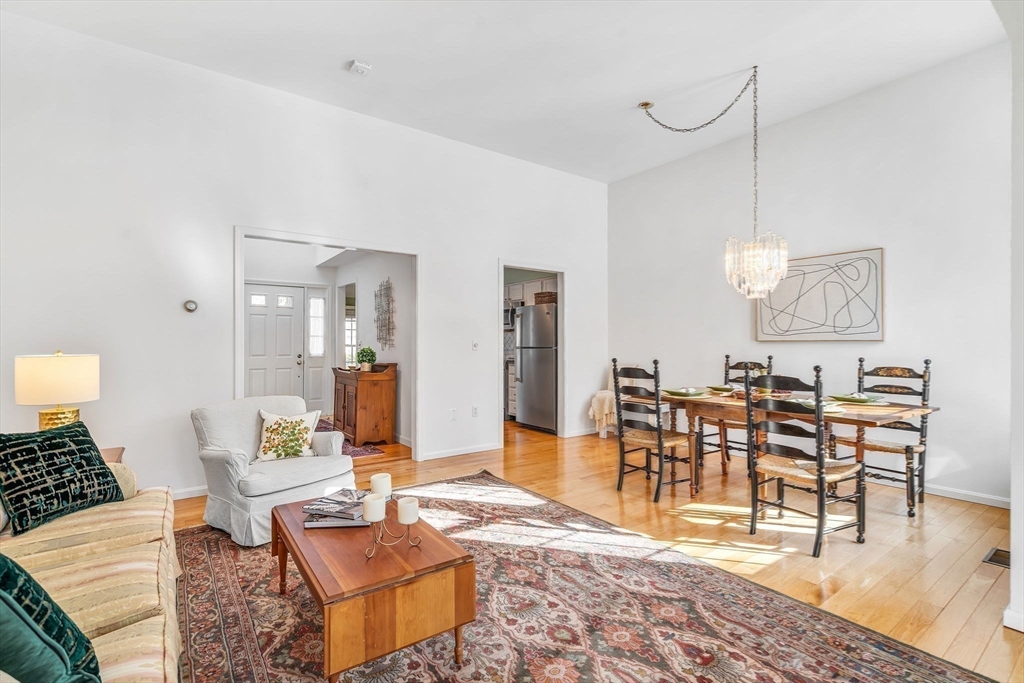 9 Brewster Lane # 9