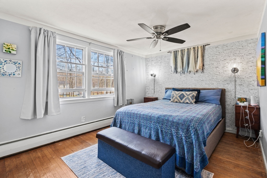 4 Flintlock Dr