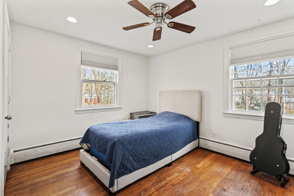 4 Flintlock Dr