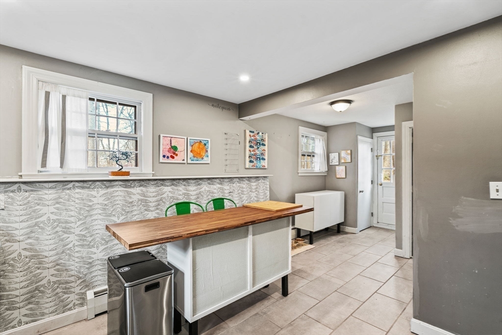 4 Flintlock Dr