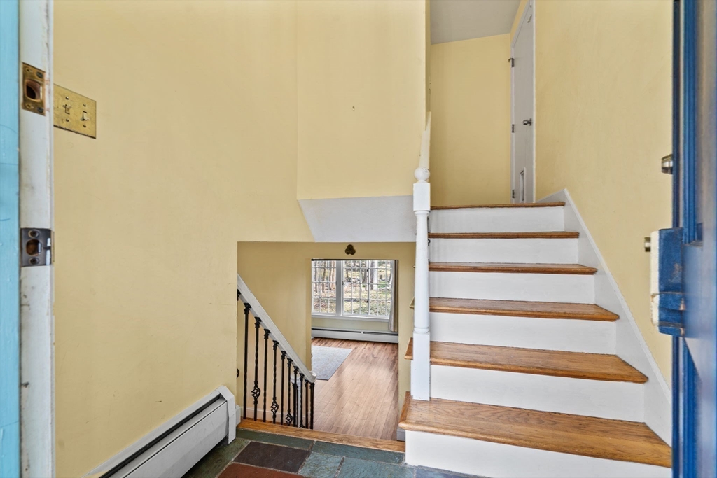 4 Flintlock Dr