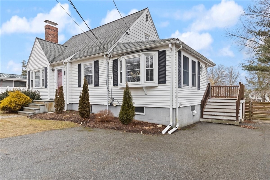 51 Court St