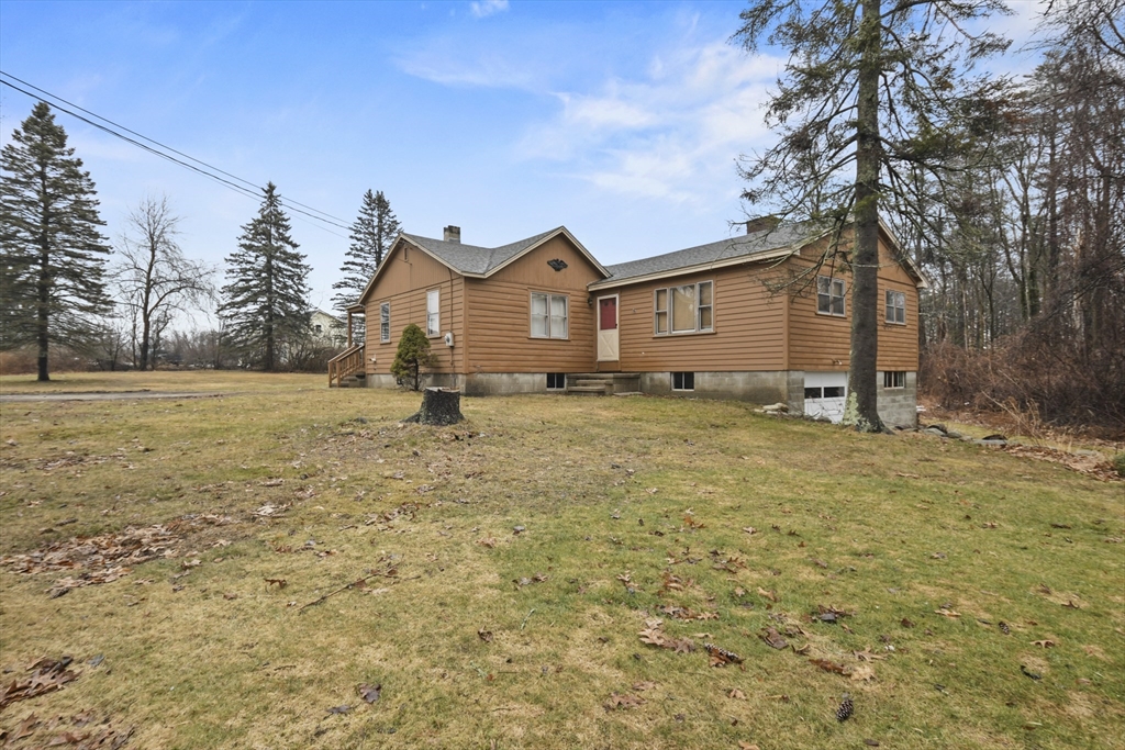 148 Lunenburg Rd