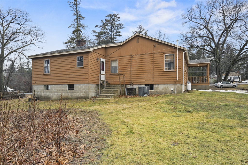 148 Lunenburg Rd