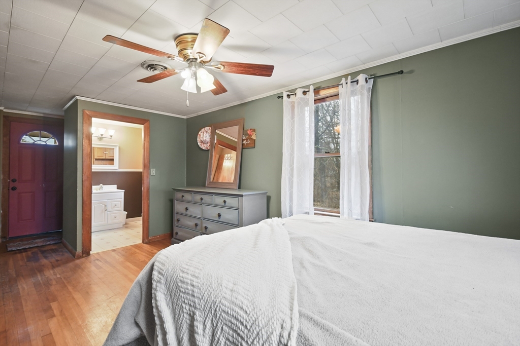 148 Lunenburg Rd