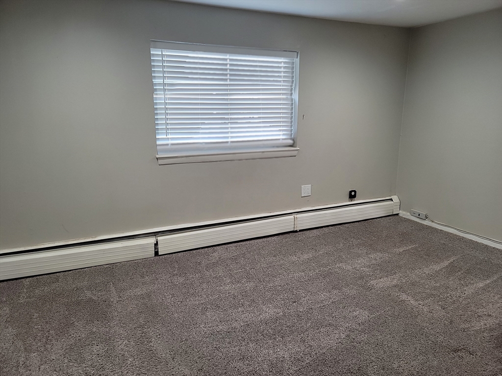 118 Bishop Dr # 118