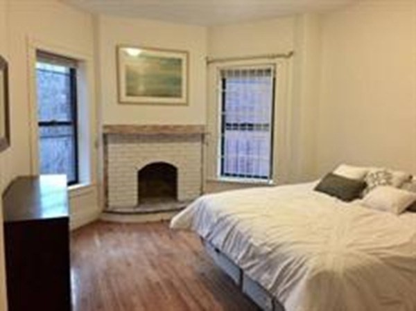 49 Massachusetts Ave # 2