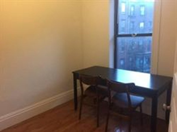 49 Massachusetts Ave # 2