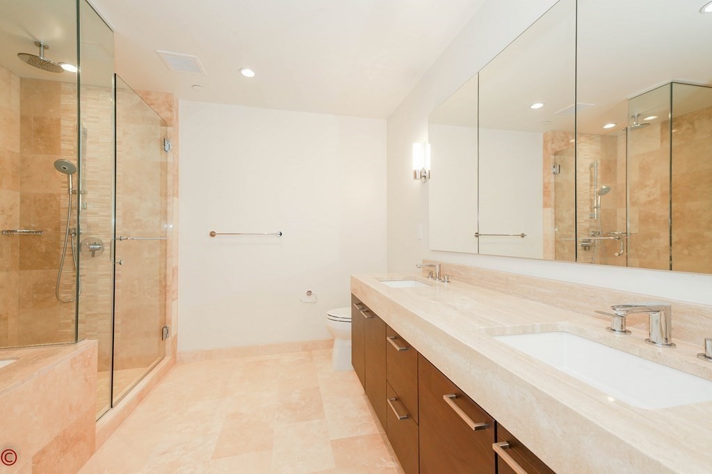 1 Franklin Street # 2801