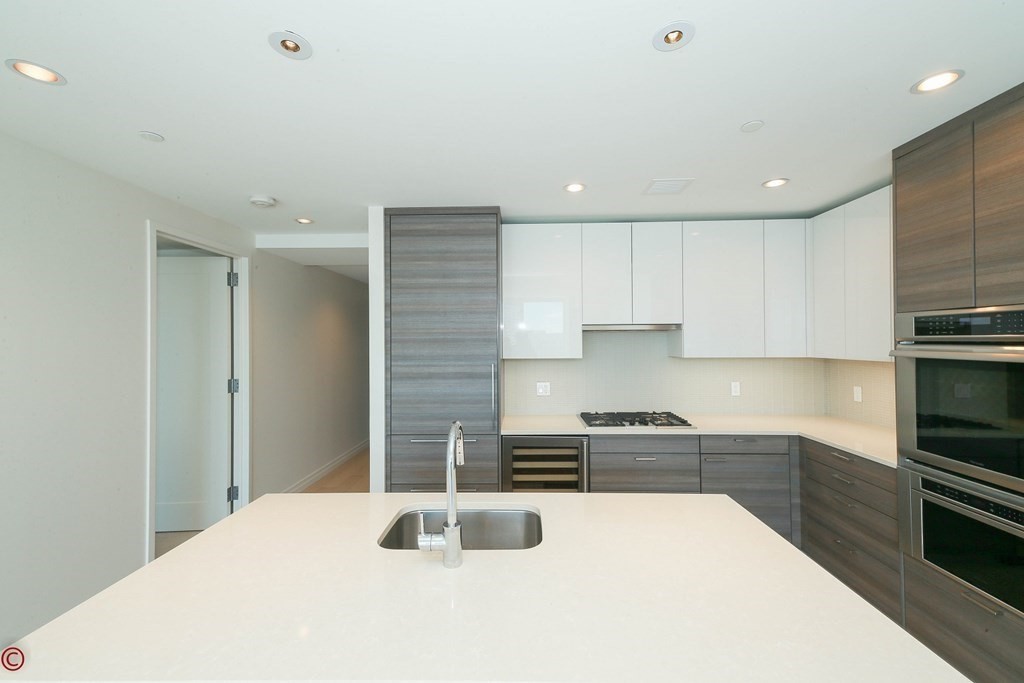 1 Franklin Street # 2801