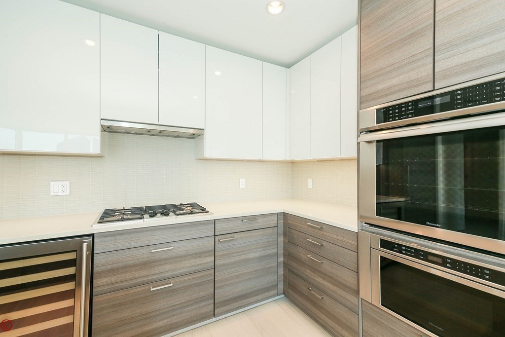 1 Franklin Street # 2801