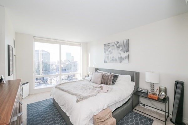 1 Franklin Street # 2801
