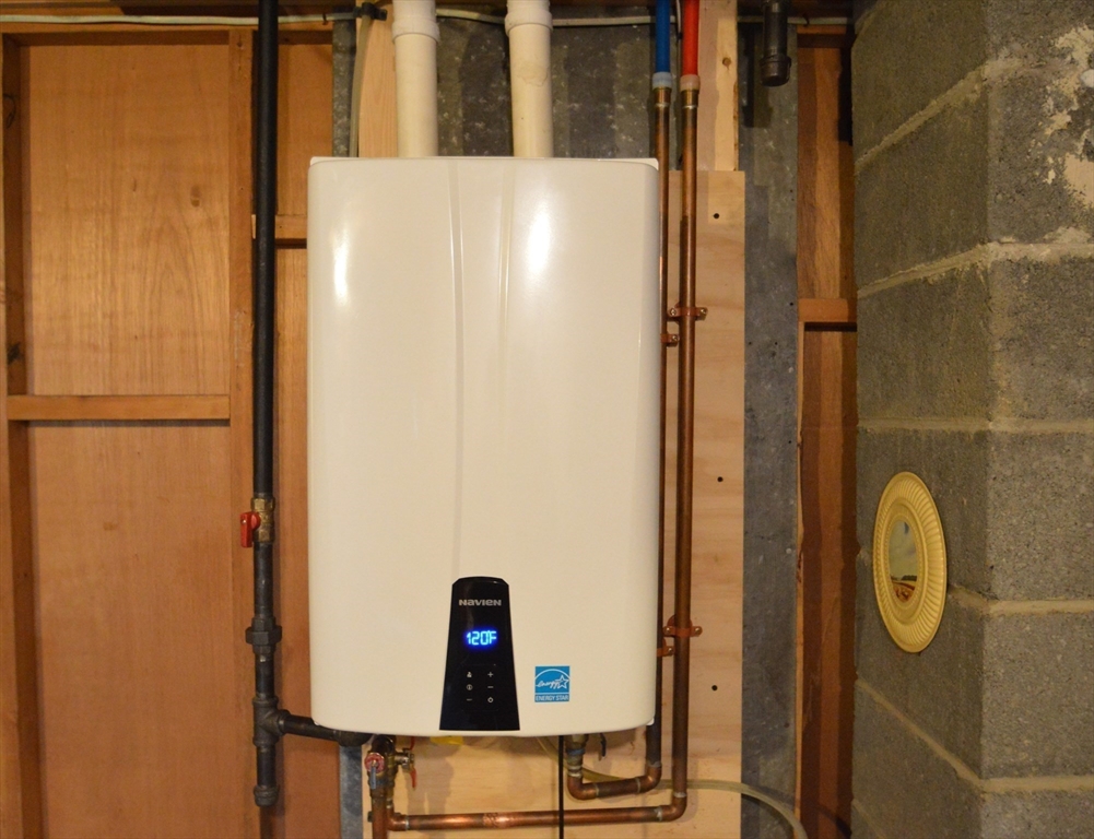 40 Conrad Rd.