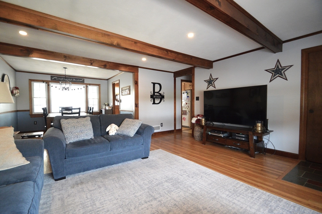 40 Conrad Rd.