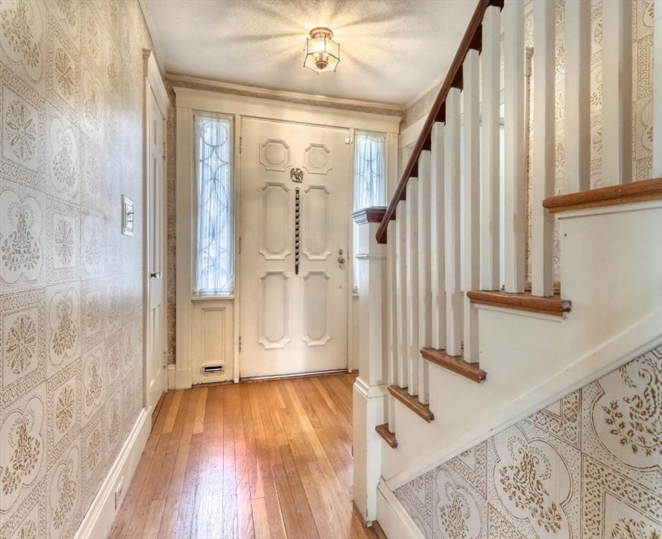 44 Cabot St