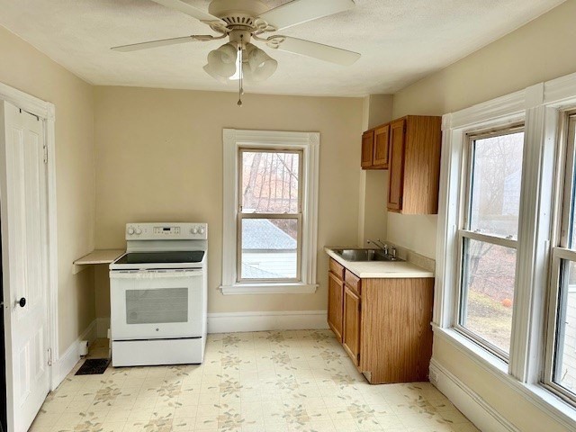 33 Thurston Rd # 2