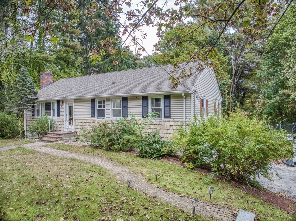 327 Old Billerica Rd