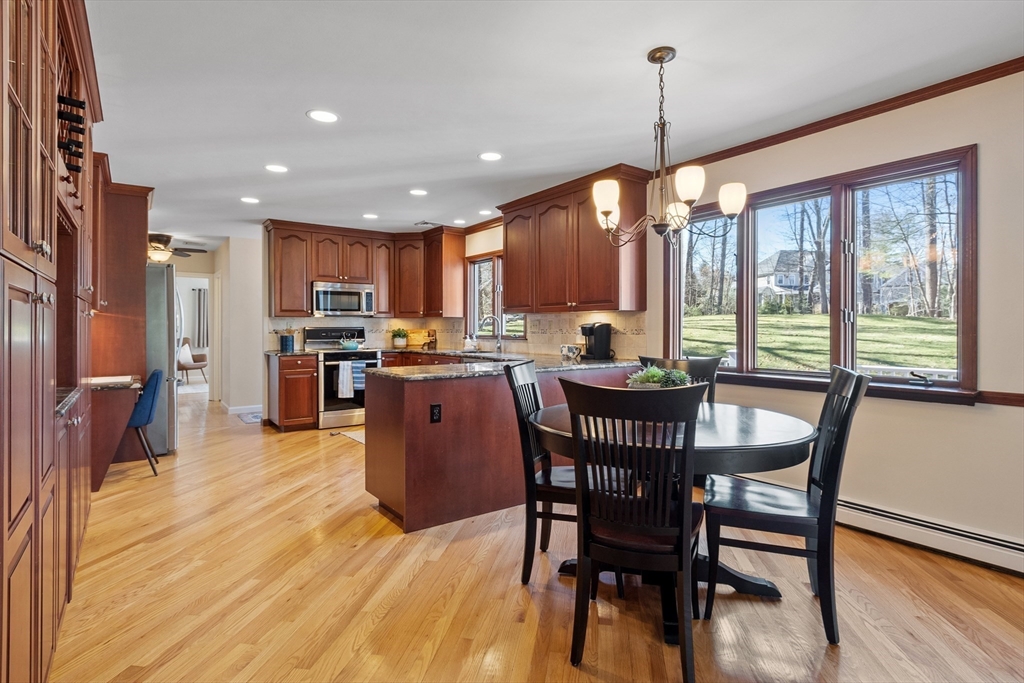 15 Washington Dr