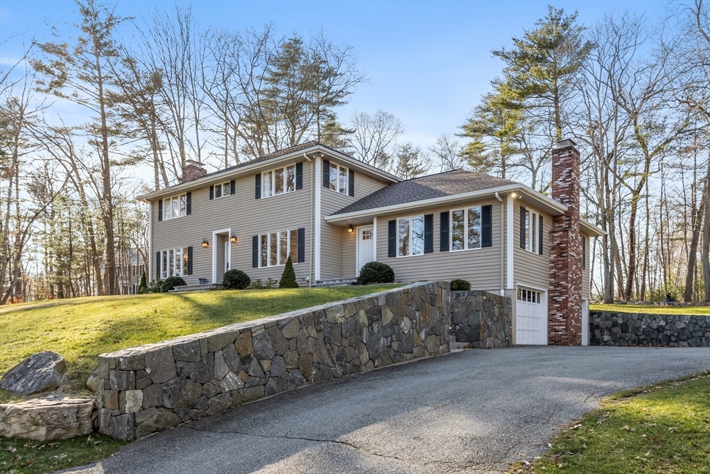15 Washington Dr