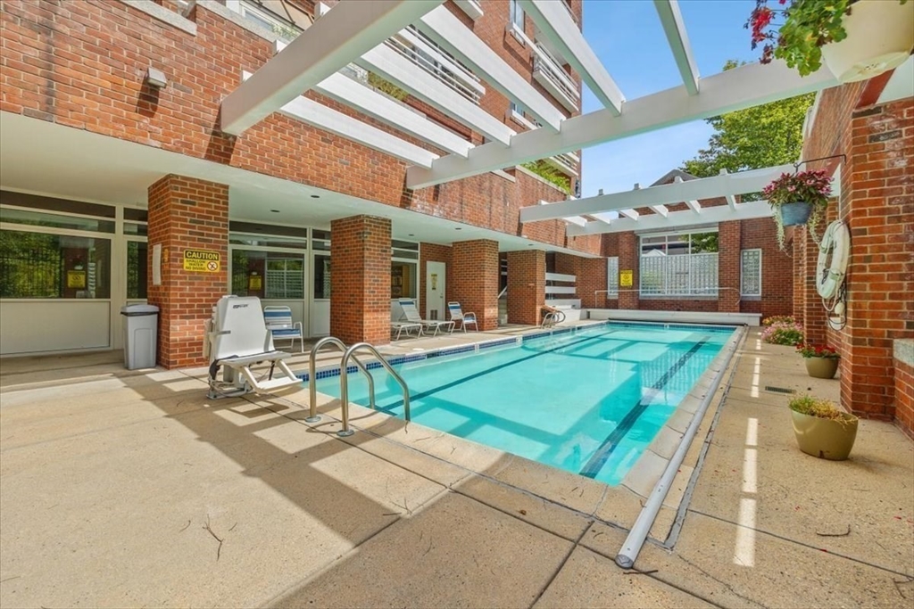 4 Canal Park Unit: 810PH