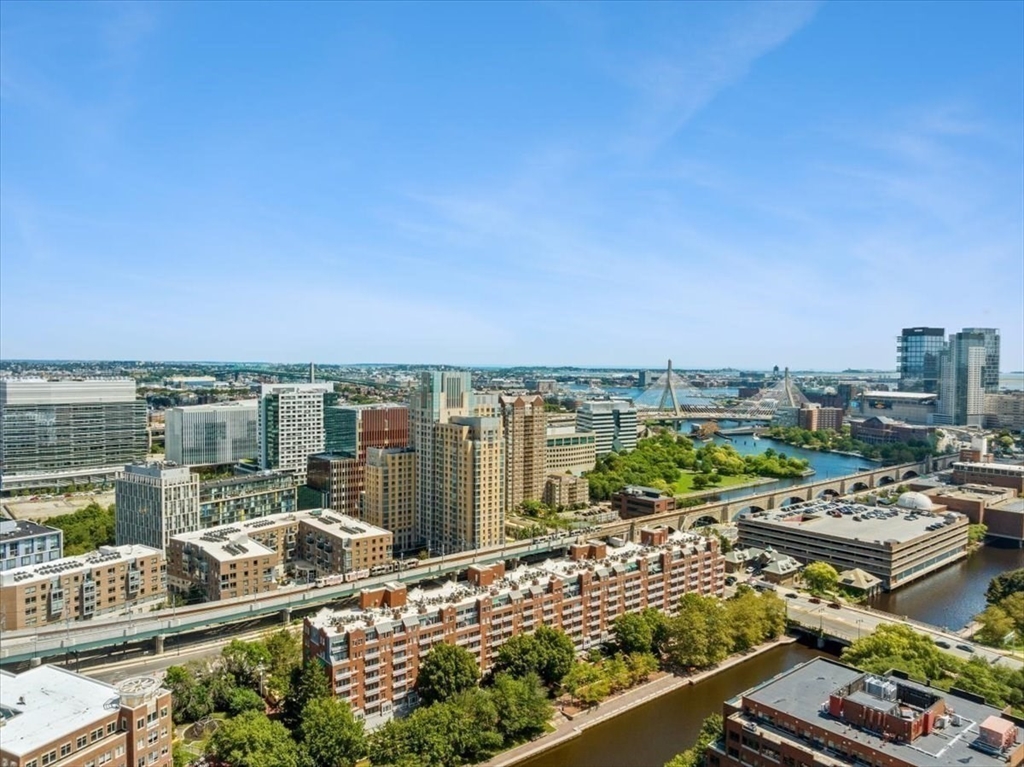 4 Canal Park Unit: 810PH