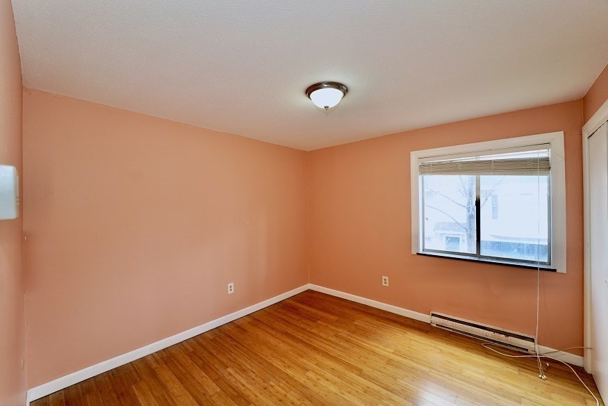 45 Oval Rd # 22