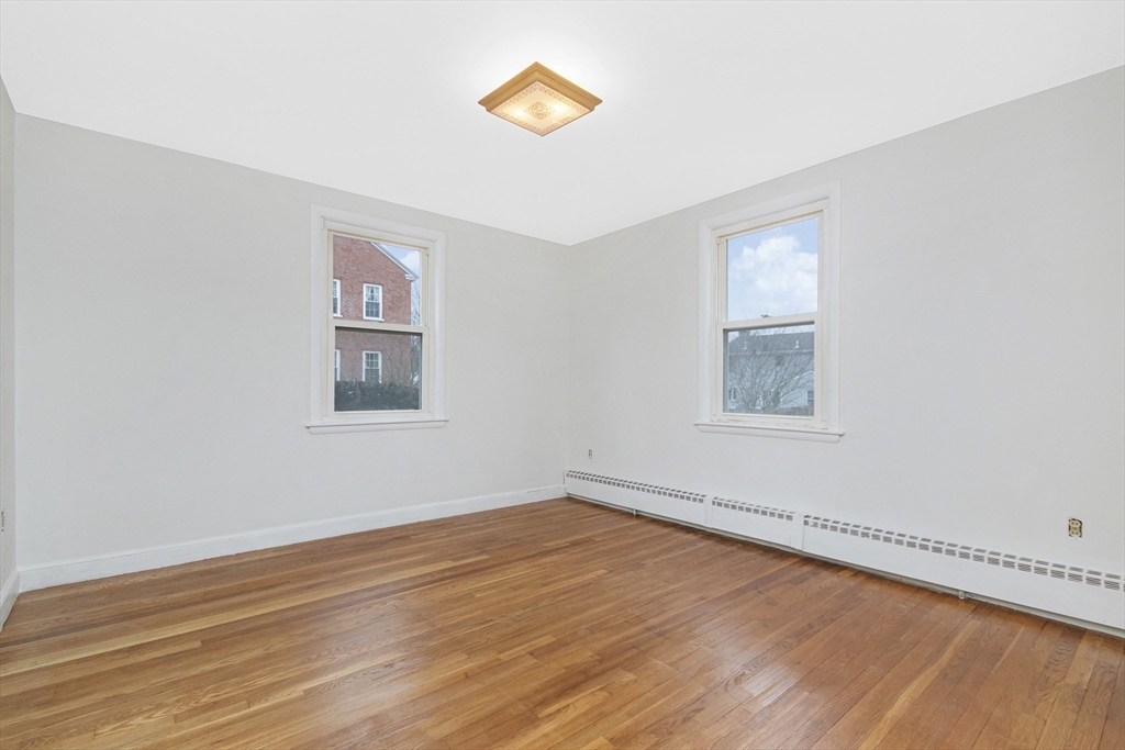166 Maple St