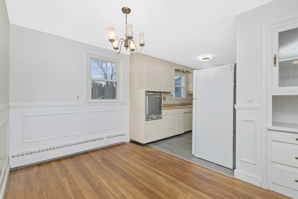 166 Maple St