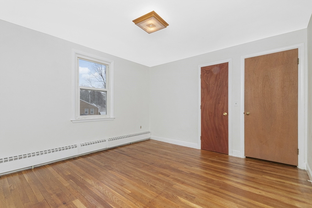 166 Maple St