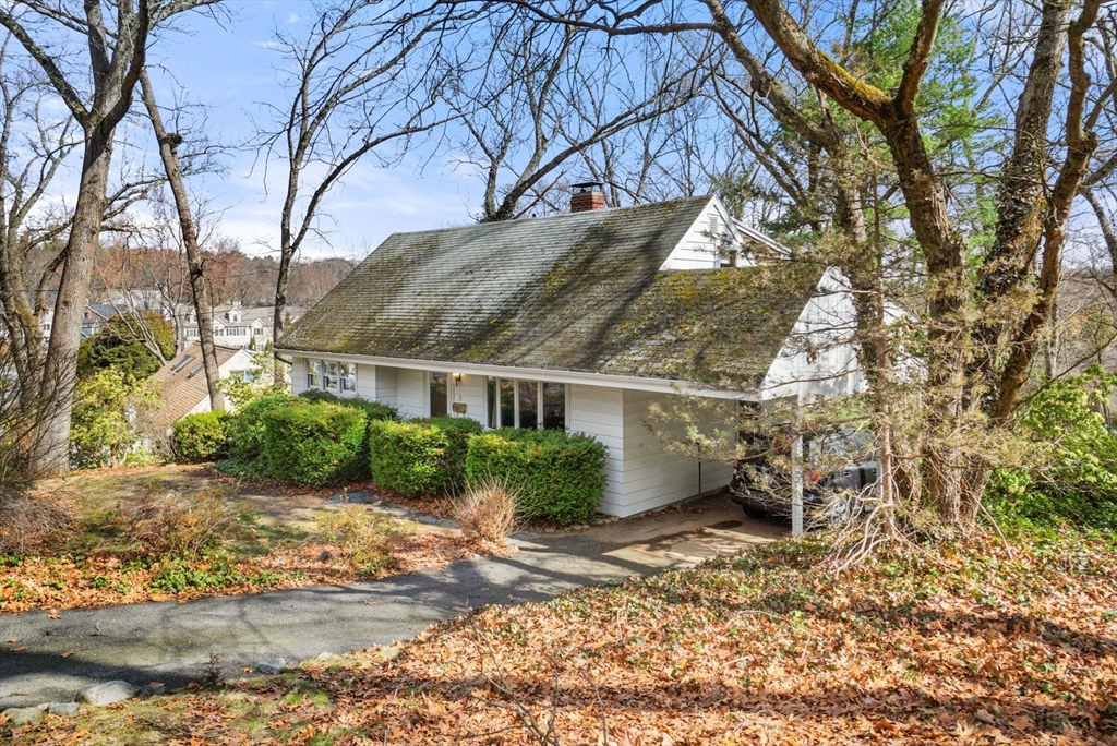 5 Winston Road