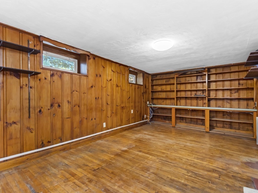 31 Sunset Road